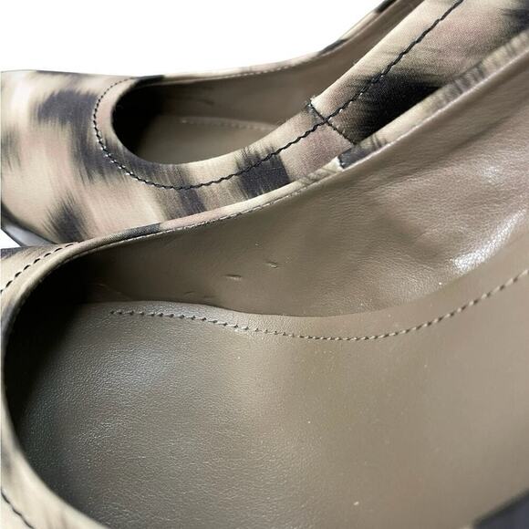Calvin Klein Leopard High Heels Pumps - Picture 7 of 9